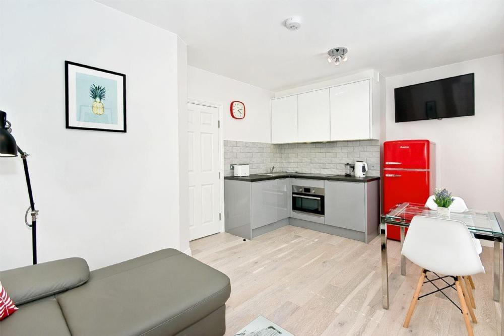 F3 Greek Street By City Living London Exteriör bild